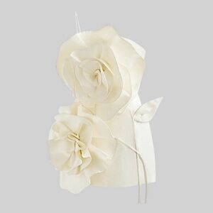 NWT Elegant Cream Floral Dress